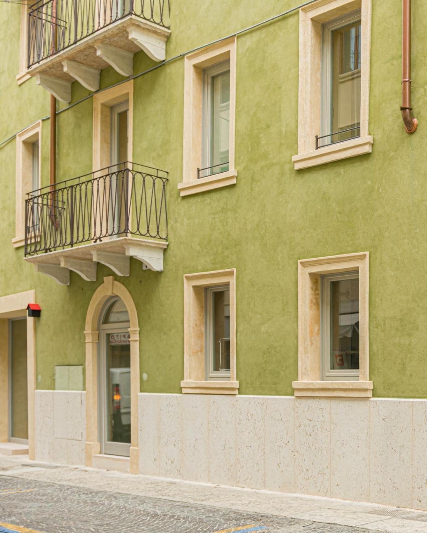 Апартаменты Palazzo Ciopeta - Italian Excellence Верона Экстерьер фото